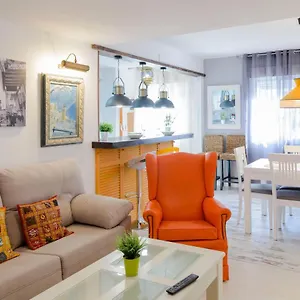  Apartment Mezquita Apart. With Free Parking